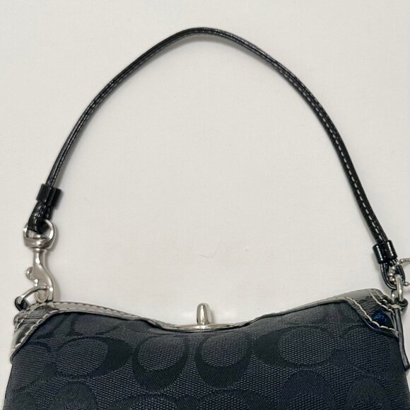 COACH Chelsea Signature Jacquard & Patent Leather Turnlock Wristlet Black 40809 - Picture 14 of 16